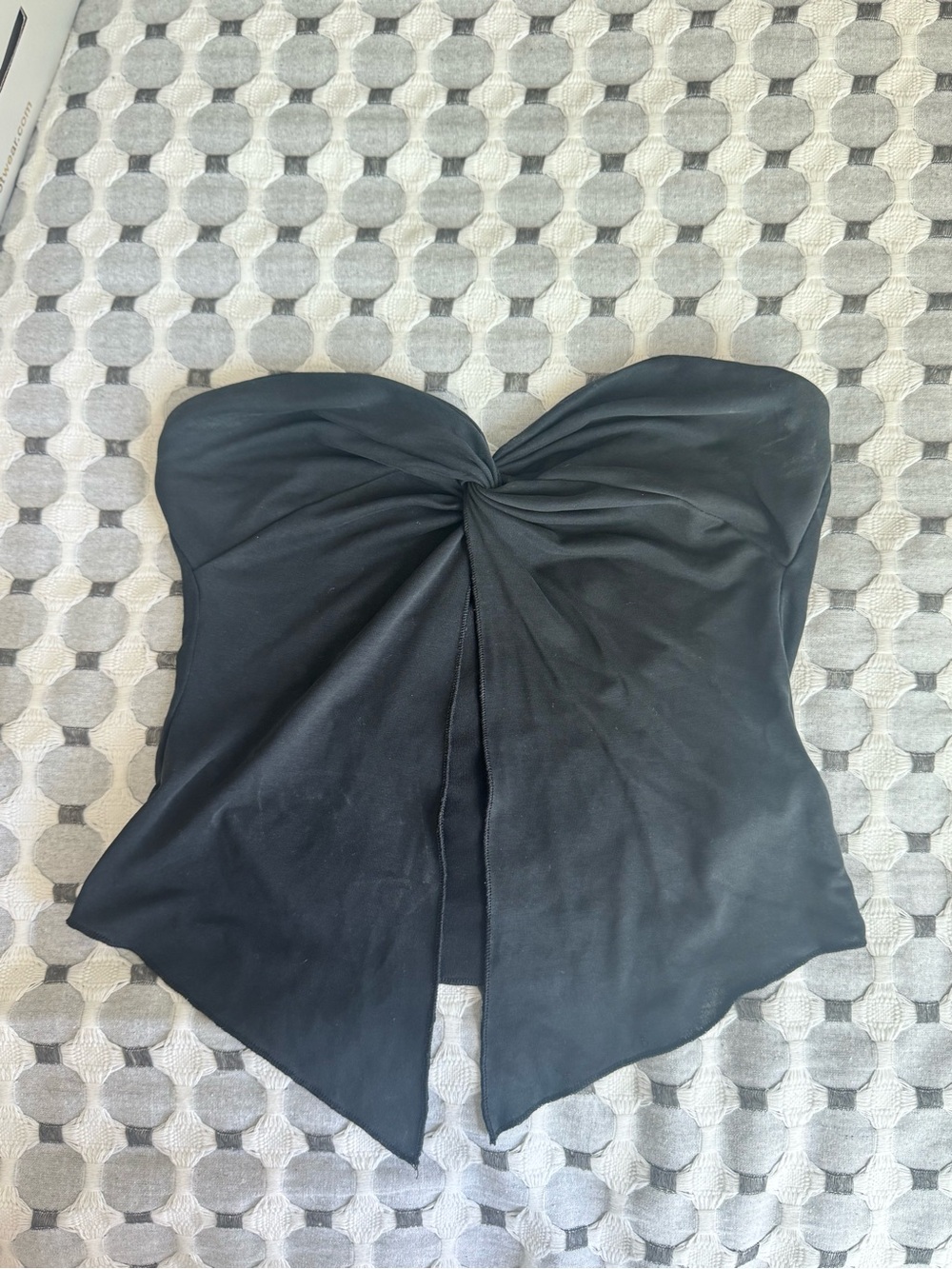 Black Strapless Twist-Front Top
